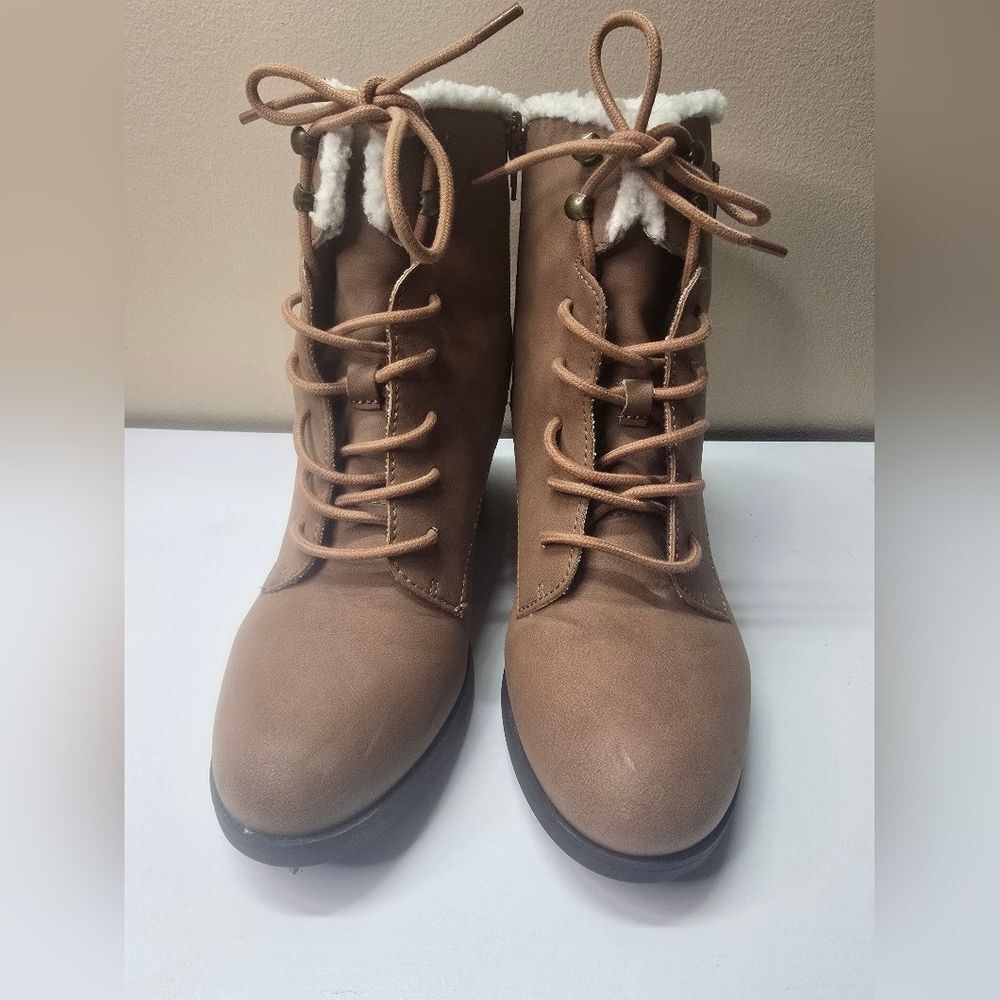 Metoo Tan Lace Up Boots with Cream Trim